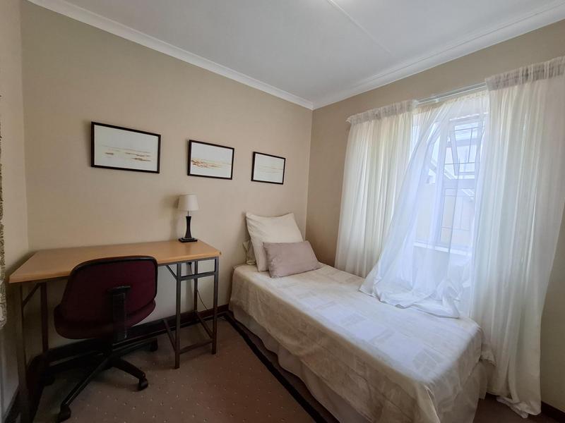 To Let 3 Bedroom Property for Rent in Fairview Golf Estate Western Cape